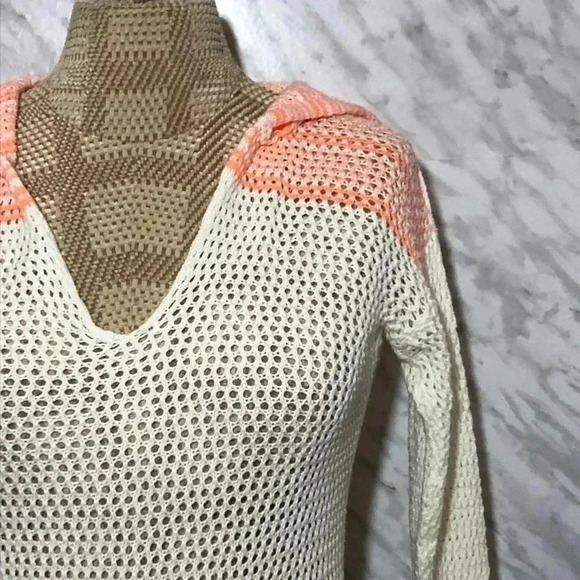 Roxy Knit Hoodie  Size Small - Picture 7 of 8